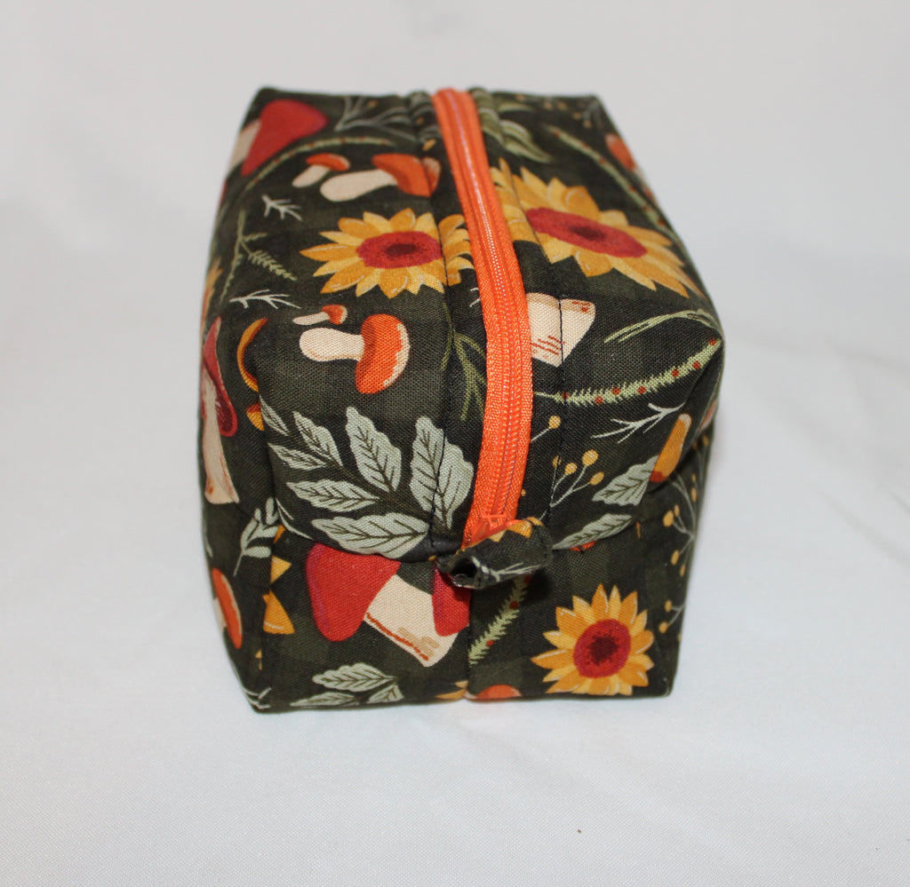Mushroom Meadow bag